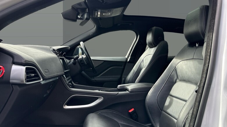 Jaguar F-Pace 3.0d V6 S 5dr Auto AWD Diesel Estate